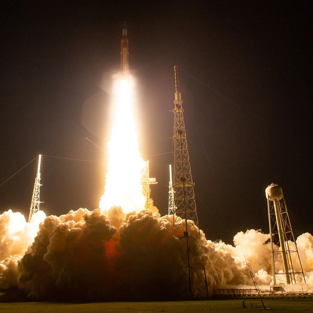 despegue de la misión Artemis