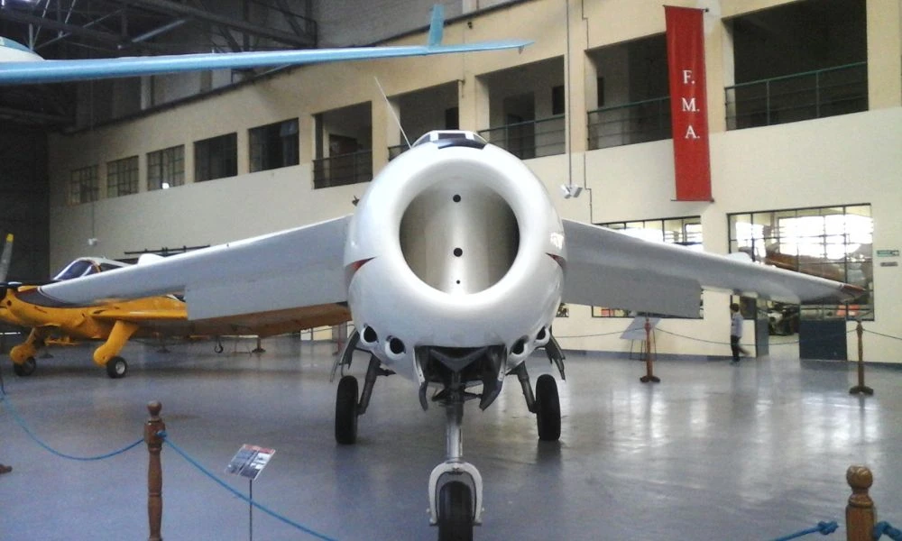 El avión en el museo.