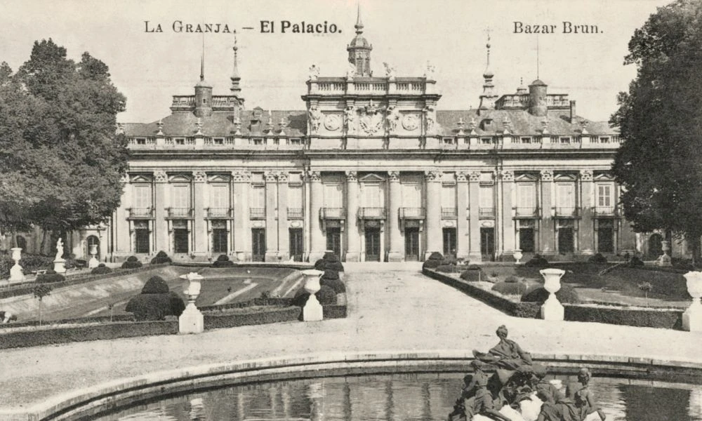Imagen antigua del Palacio Real de La Granja de San Ildefonso.
