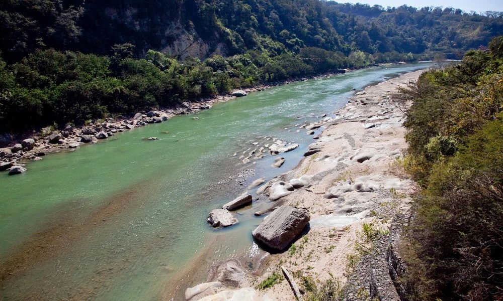 Río Bermejo y sus colores.