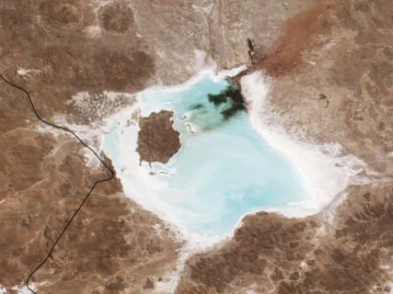 Qué es el salar de Coipasa y por qué sorprende en el altiplano de Bolivia