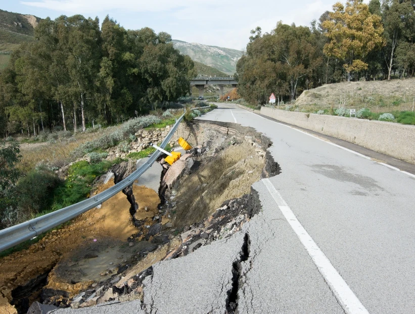 Qué es y dónde está el Cinturón de Fuego del Pacífico, la región que concentra el 90% de los terremotos del planeta