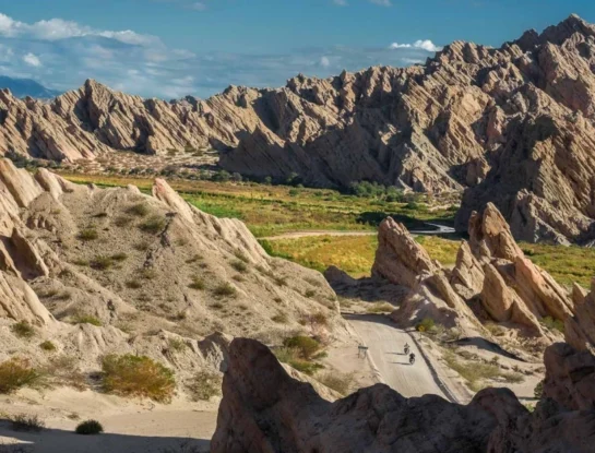 Por qué la Quebrada de las Flechas es uno de los paisajes más asombrosos de Salta
