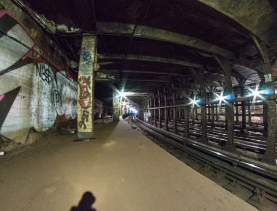Worth Street, la estación abandonada de Estados Unidos que despierta misterio entre los turistas