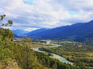 Río Azul de Río Negro: el popular destino turístico de la Patagonia que deslumbra con su color turquesa