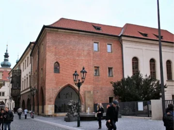 universidad-carolina