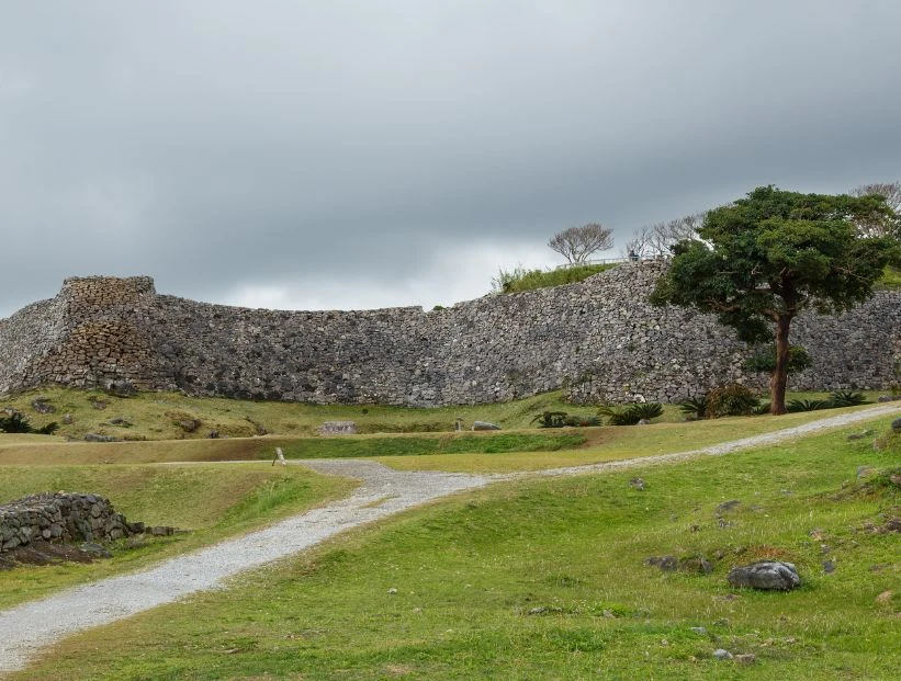 castillo-de-nakijin