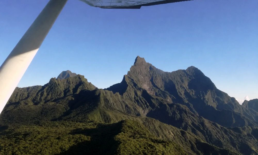 Vistas al Monte Orohena.