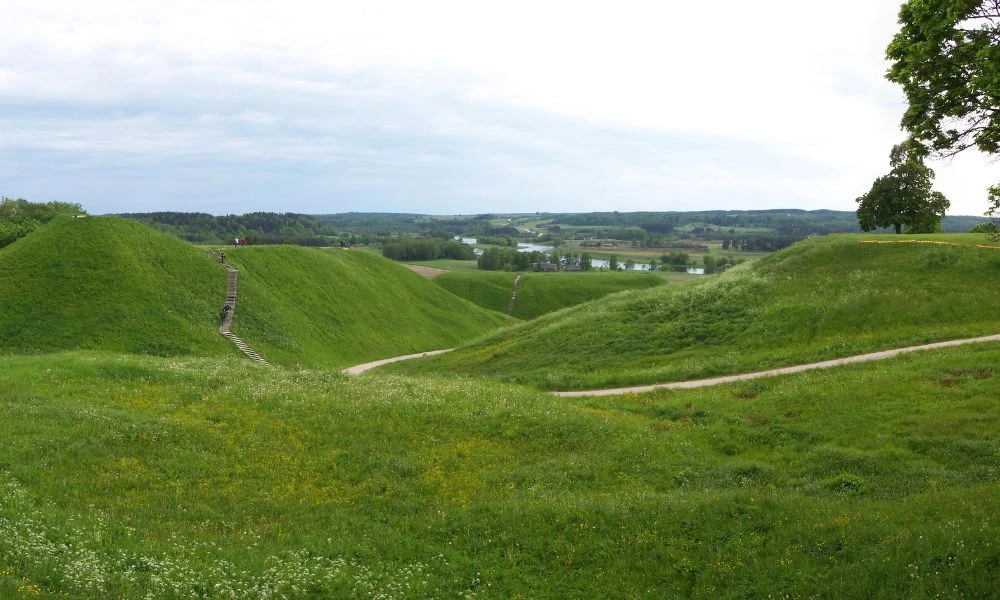 Ruinas de Kernavė.