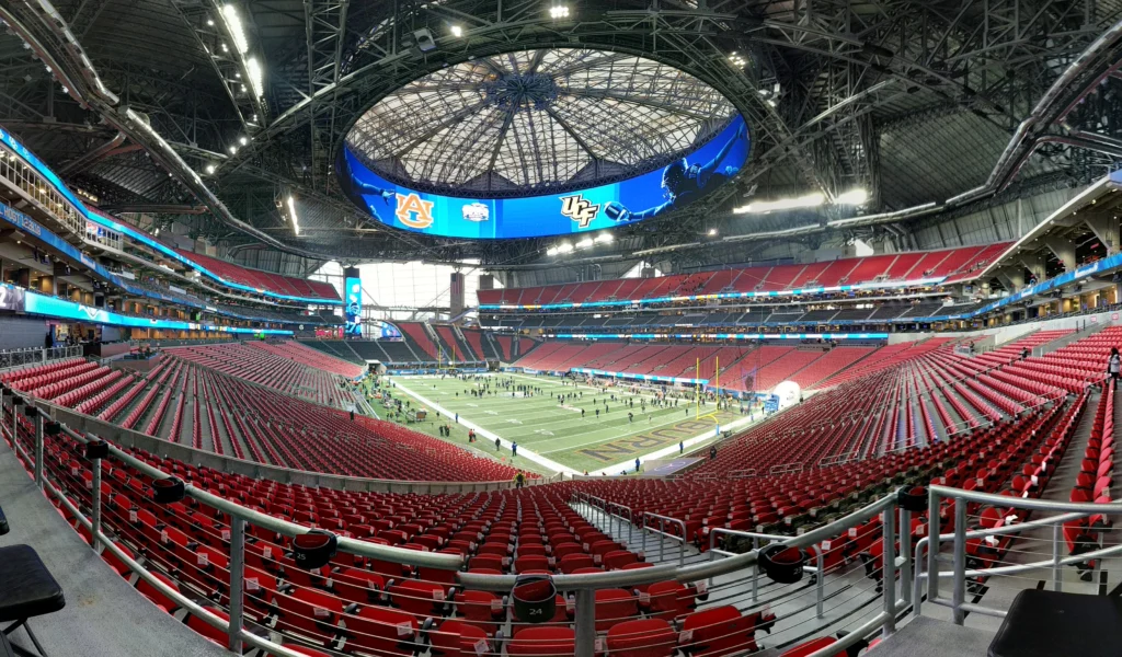 Argentina vs. Inglaterra: ¿cómo funciona el sorprendente techo del estadio donde jugarán la semifinal?