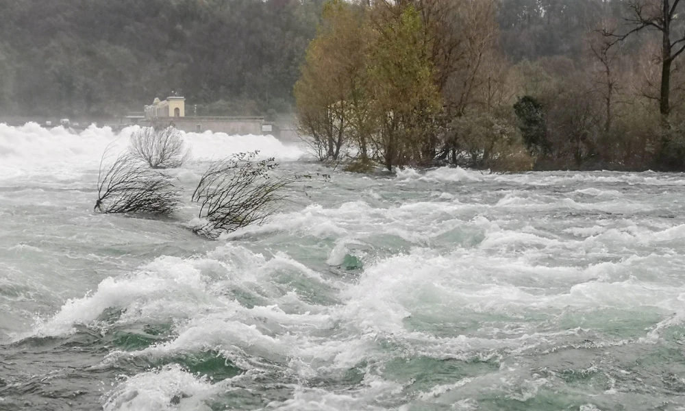 ¿Qué es la crecida repentina de un río y cuáles son sus consecuencias?