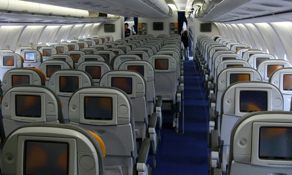Interior de avión.