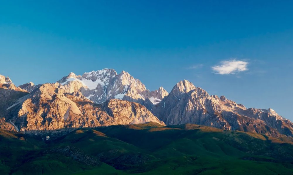 Vista a las montañas.