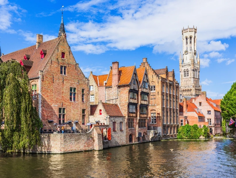 Brujas: curiosidades de la icónica ciudad de Bélgica