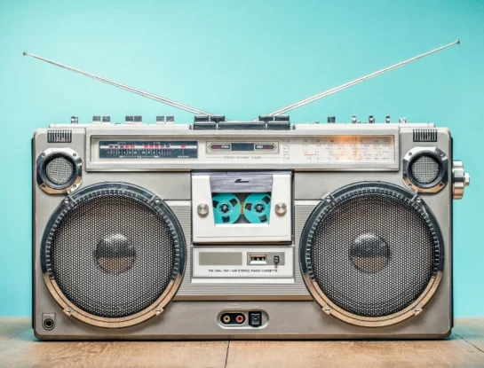 ¿Cómo funciona la radio?