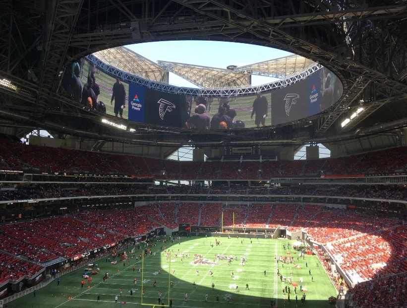 Argentina vs. Inglaterra: ¿cómo funciona el sorprendente techo del estadio donde jugarán la semifinal?