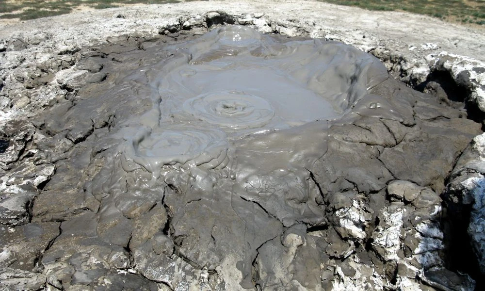 Aspecto de un volcán de lodo.