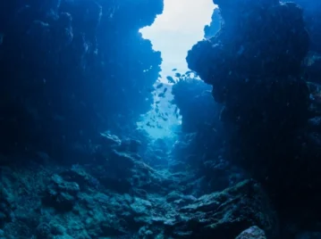 ¿Por qué la mayoría de los volcanes del planeta Tierra está bajo los océanos?