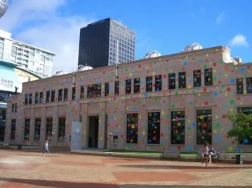 yayoi-kusama