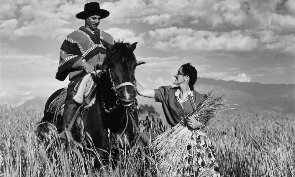 Poncho y gaucho.
