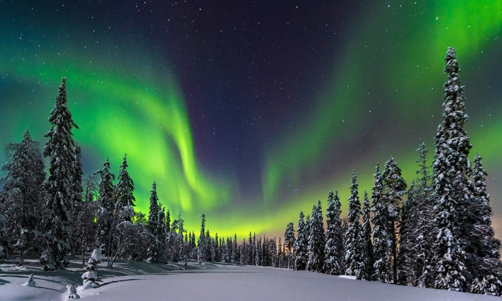 ¿Por qué durante una tormenta solar las auroras pueden verse mucho más lejos de los polos?