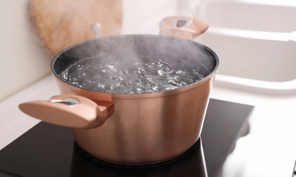 ¿Por qué el agua hierve a diferentes temperaturas en diferentes altitudes?