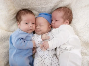 Trillizos mixtos: ¿cómo pueden nacer tres bebés juntos si solo dos de ellos son gemelos idénticos?