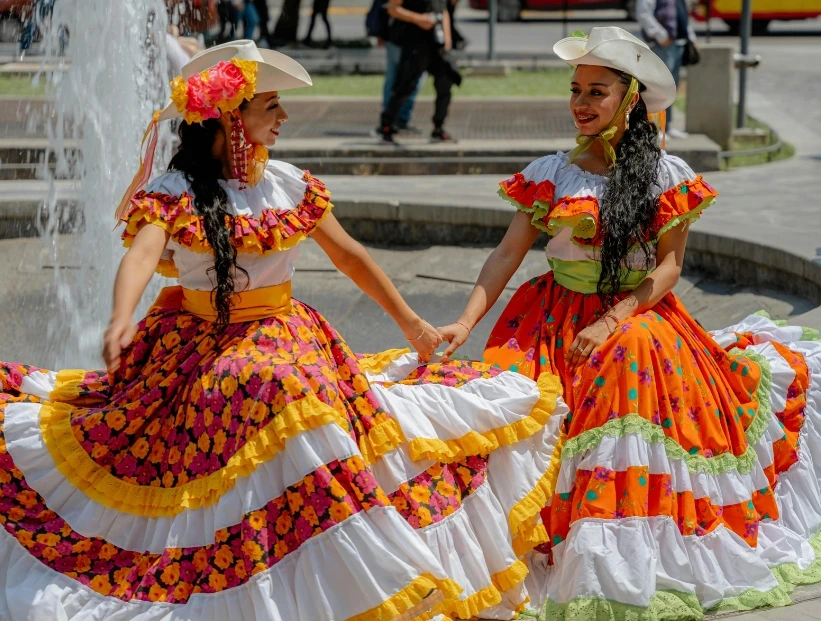 Mes de la Herencia Hispana: ¿por qué Estados Unidos celebra un "mes" que empieza el 15 de septiembre y termina el 15 de octubre?