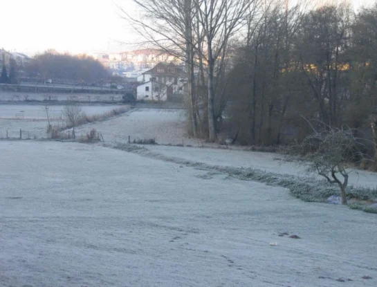 ¿Cuál es la diferencia entre rocío, escarcha y nieve?