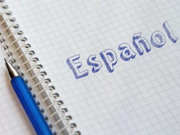 ¿Por qué algunas letras del español suenan igual?