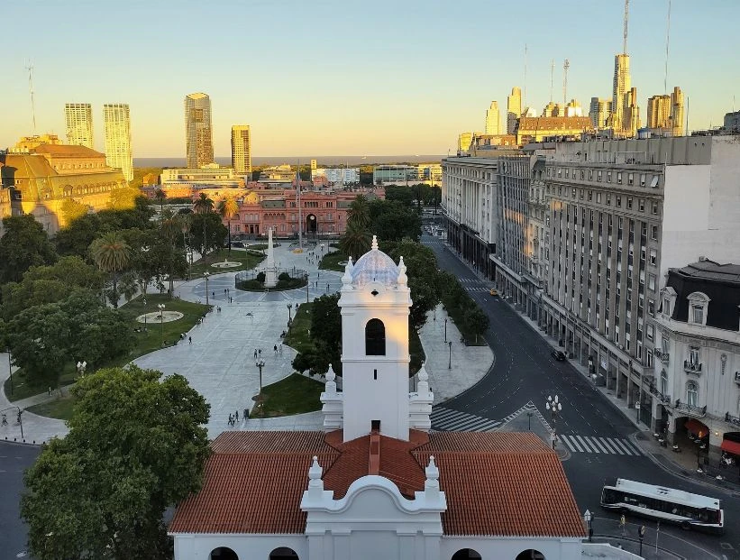 plaza-de-mayo